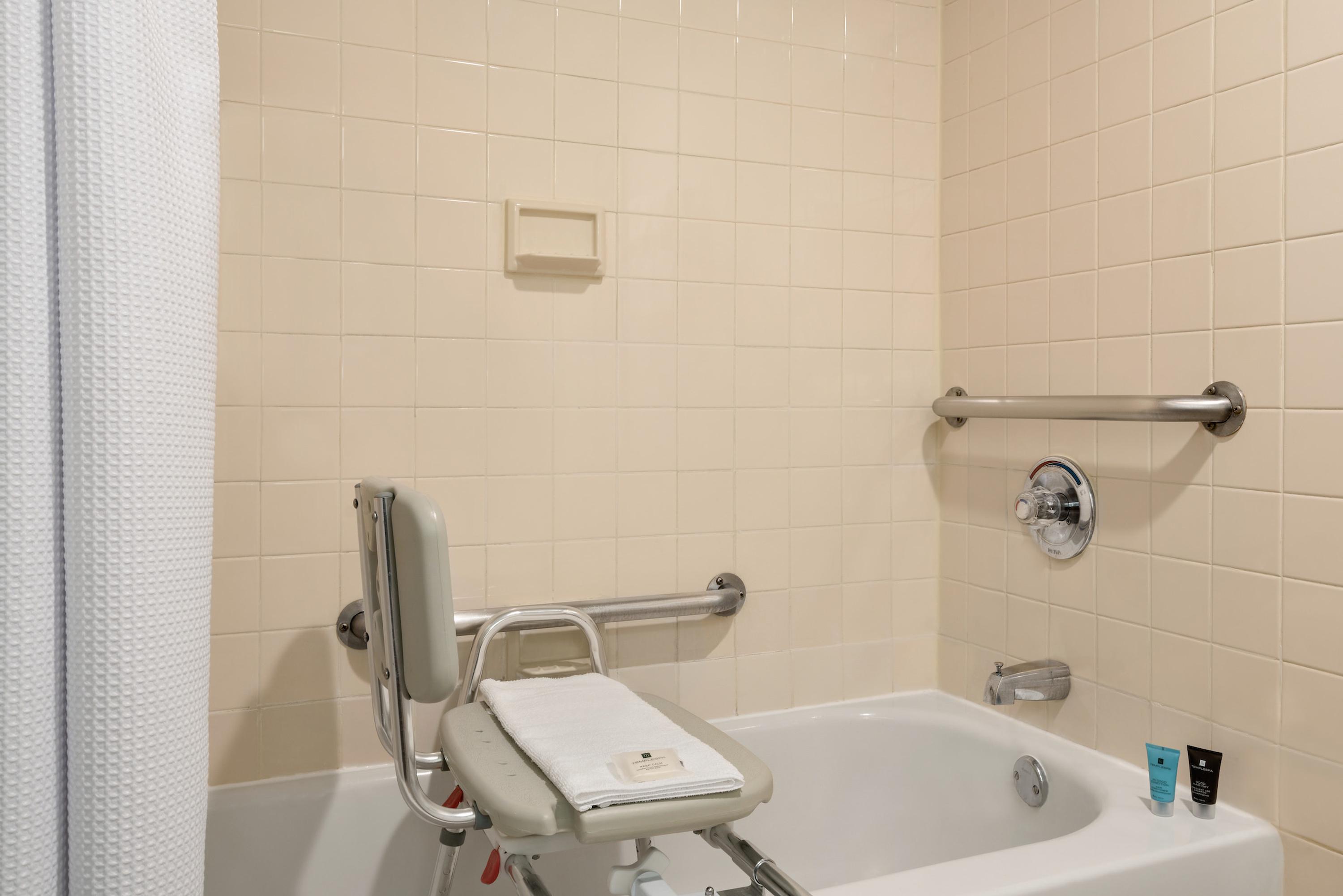 Crowne Plaza Englewood By Ihg Hotell Eksteriør bilde