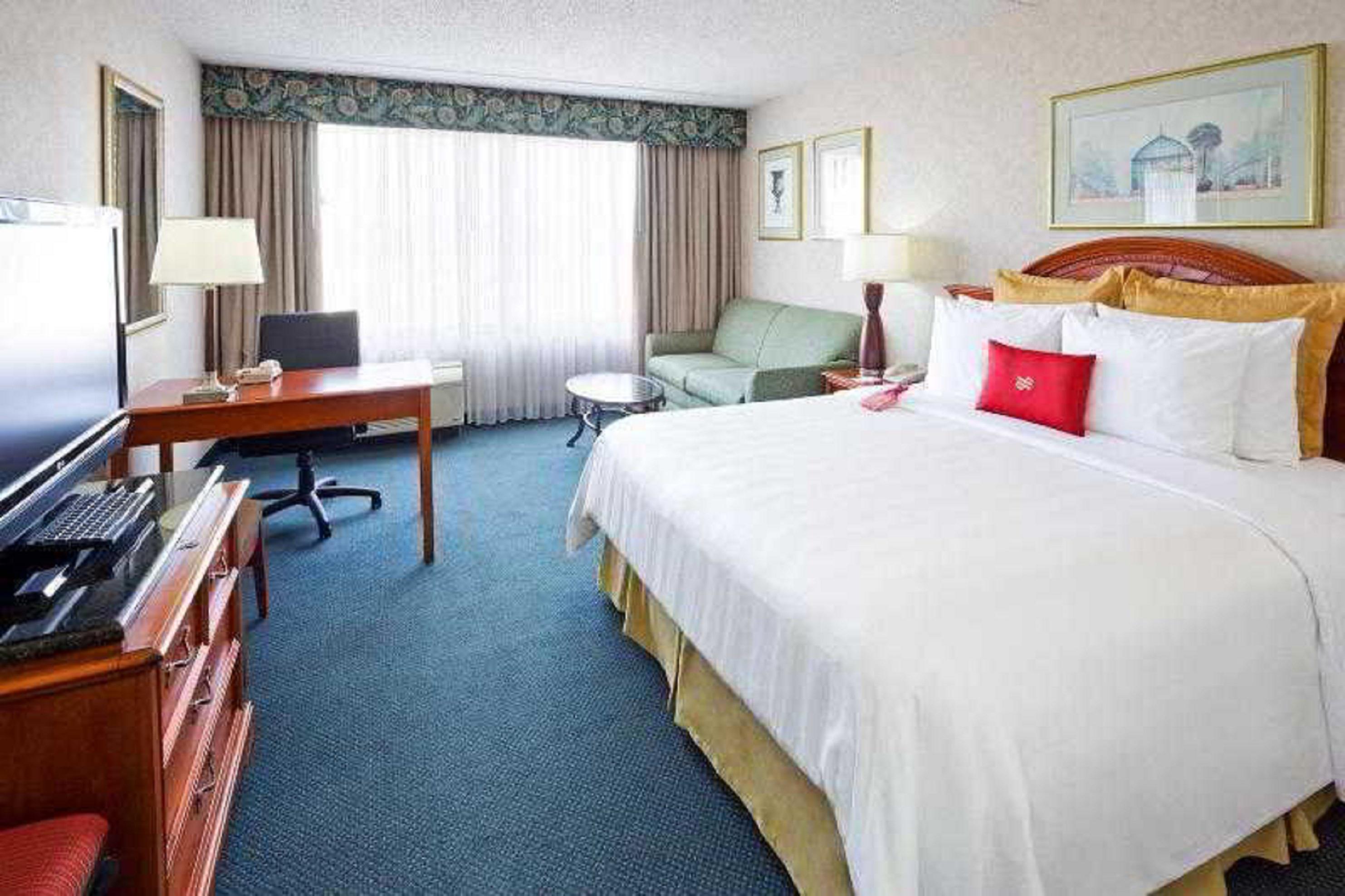 Crowne Plaza Englewood By Ihg Hotell Eksteriør bilde