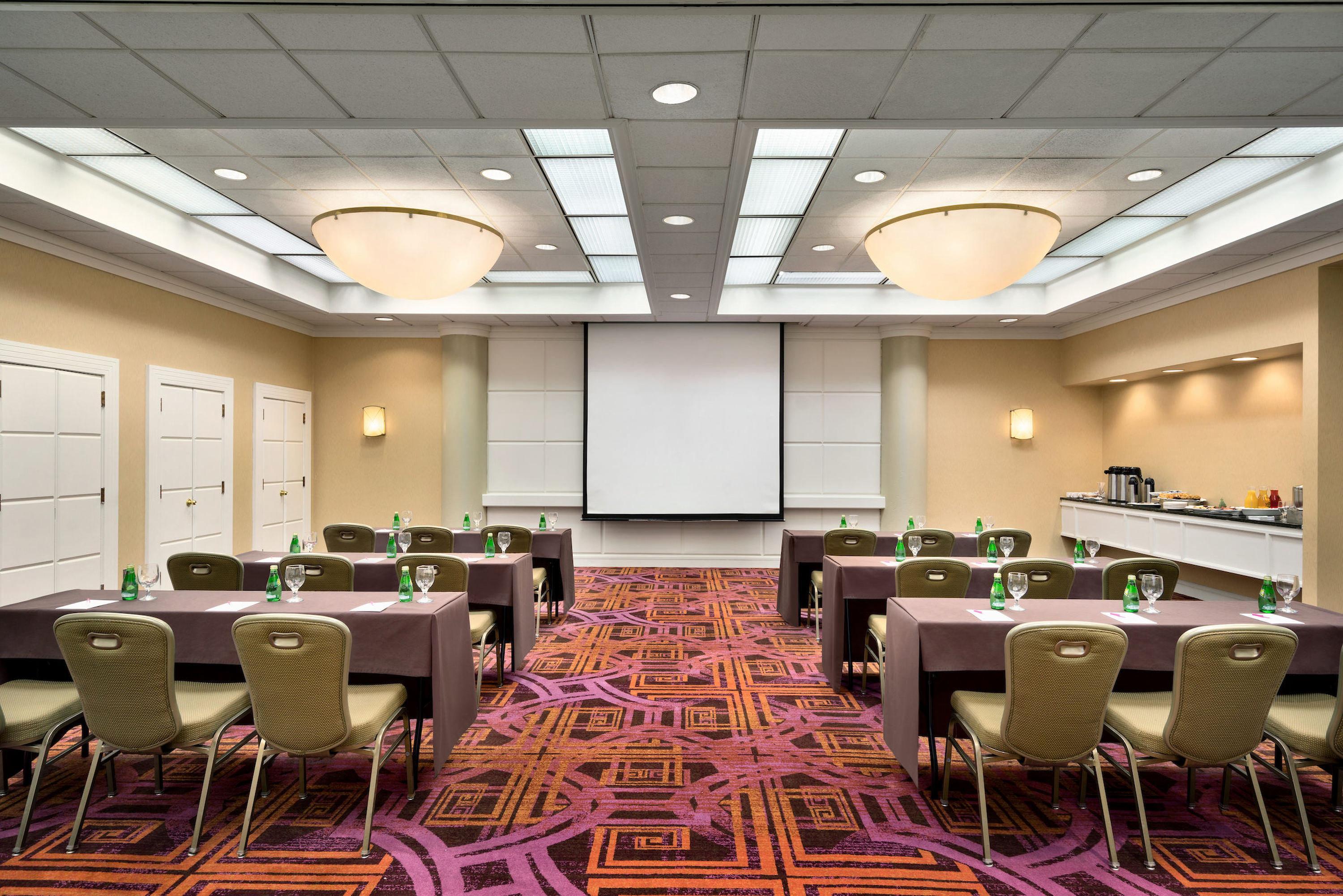 Crowne Plaza Englewood By Ihg Hotell Eksteriør bilde
