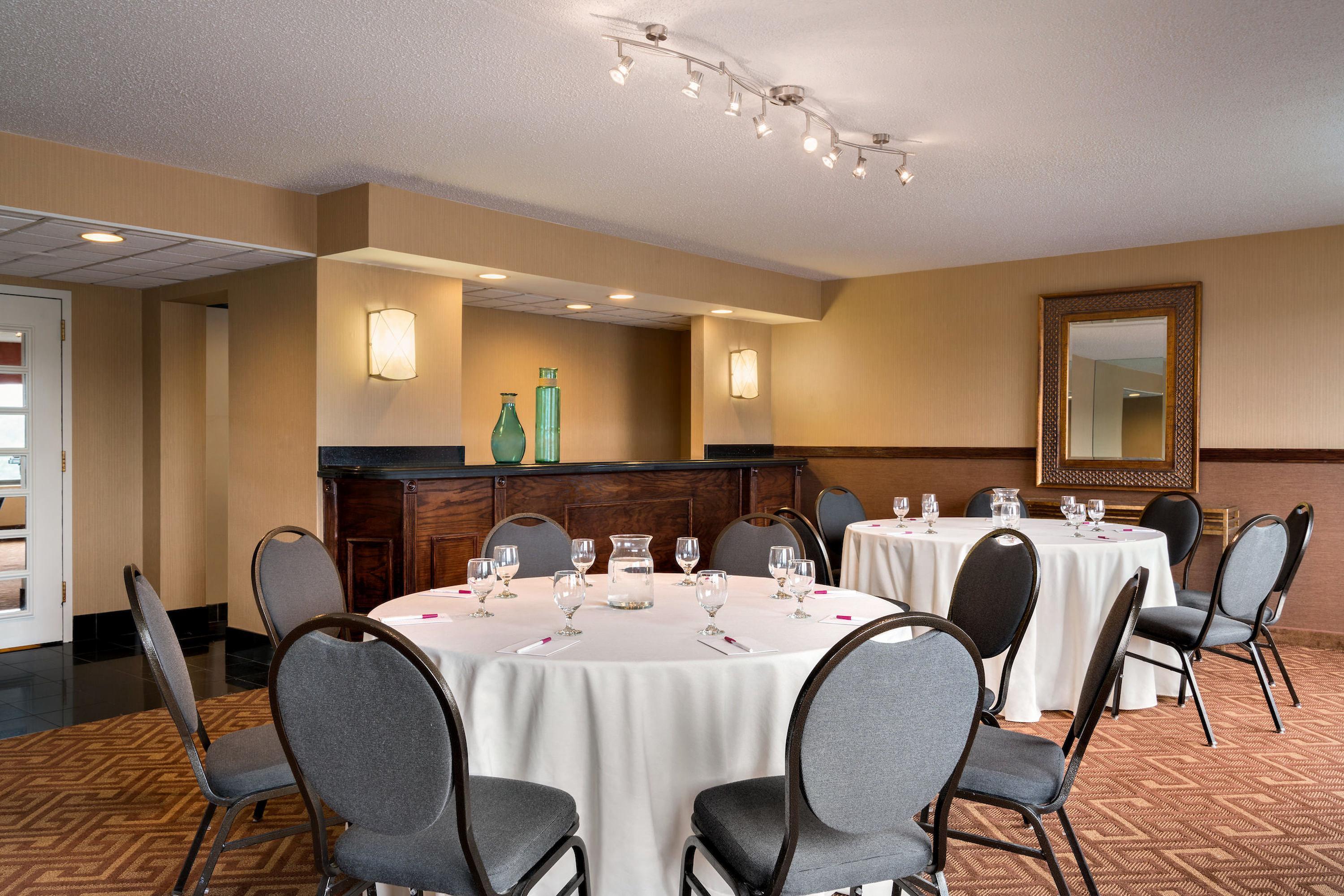 Crowne Plaza Englewood By Ihg Hotell Eksteriør bilde